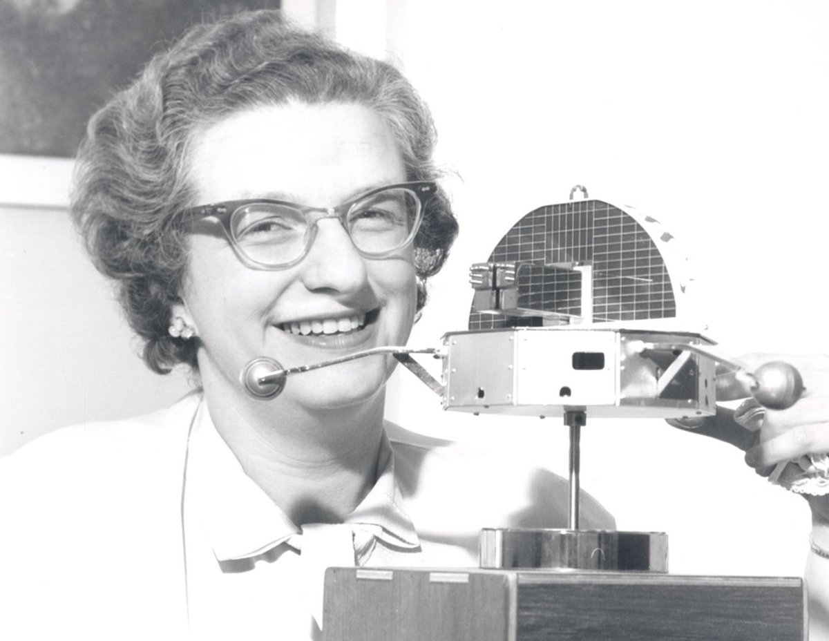 'Mother of Hubble' Nancy Grace Roman Led the Way for Women in Astronomy goo.gl/UEA7iw