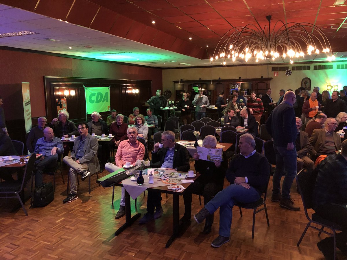 Volle bak bij #agrarisch debat in #steenwijkerland met ultieme gastheer @AlkoTolner