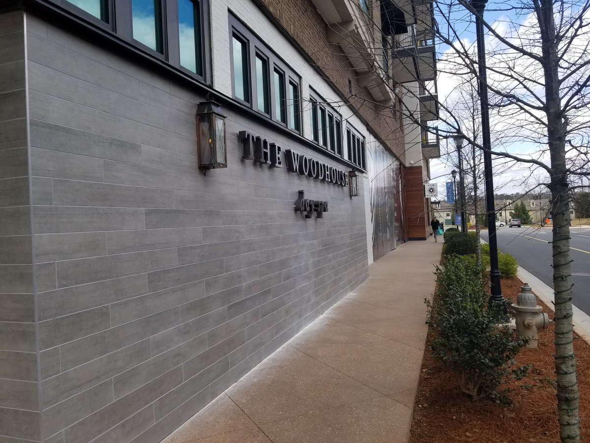 RachelNBR's tweet photo. Previewing the new #woodhouseavalon luxury spa 😍 they open Monday at @AvalonInsider. #alpharetta https://t.co/dSv8606Jgh