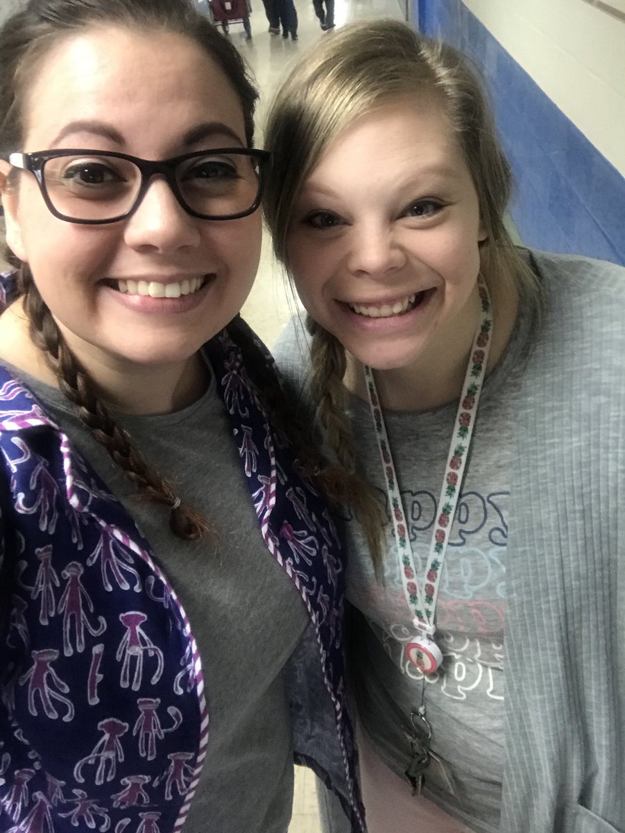 MissWilsonWatIT's tweet photo. Pajama day with @HoingRachel! #drseussweek #watkinswildcats https://t.co/JdZRXFSd4C
