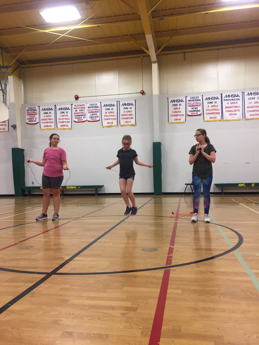 Strathclair School tweet media