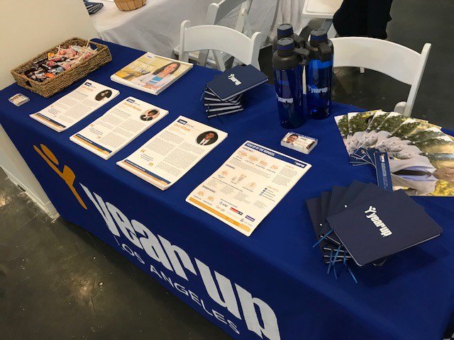 YearUpLA's tweet photo. We're here at #techfairLA!! Make sure you stop by our booth ;-) 

#YULA #OneYearToACareer #YearUp #Jobs #Internships #Career #OwnYourFuture #TechFair #TechIsUs #LosAngeles https://t.co/v5VMgtpRWW