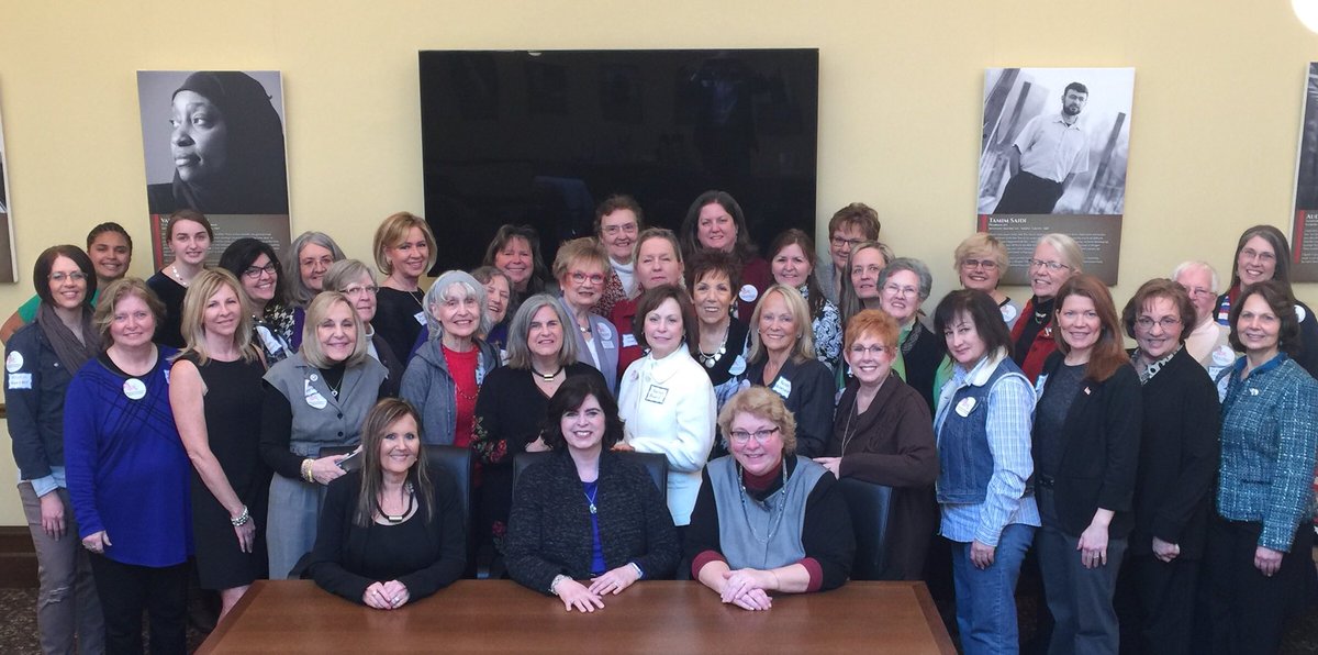 MNFRW's tweet photo. Great “Day @ the Capitol” for Republican women! Legislative updates from Speaker @kdaudt Majority Leader @JoycePeppin @JeniferLoon @Rep_SAnderson MNGOP update from @JBeihoffer @barbsutter49B &amp; Federation update from @PamMyhra! Thank you Kathy Tingelstad &amp; NWMRW club 4 planning! https://t.co/gkG1hVKa4o