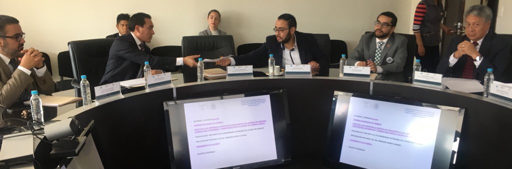IsssteHidalgo's tweet photo. Subdelegado Médico @Felipe_ArreolaT presente en Comité Estatal Interinstitucional para la Formación y Capacitación de Recursos Humanos en Investigación para la #Salud en el Estado de #Hidalgo #CEIFRHS || @Antonio_Copca https://t.co/X0CGYnQyXN