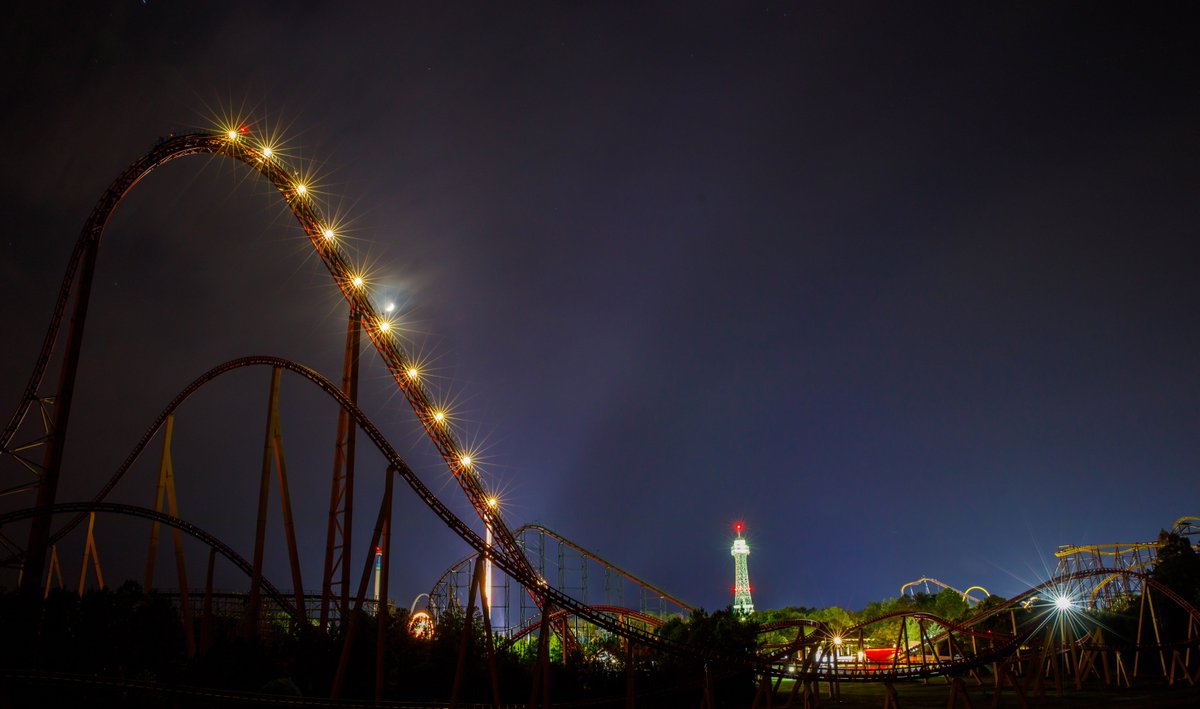 PASSHOLDER PERK: Getting to experience the park the night before it opens to the public! It's not too late to get your pass and attend our exclusive Passholder Preview Night on March 23 from 5-9 👉 bit.ly/2mzQO9I