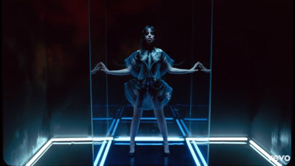 whytryperries's tweet photo. @Camila_Cabello THE VIDEO SO AMAZING, YOU LOOK STUNNING 💓#NBTSMusicVideo https://t.co/iigY5qDFaz