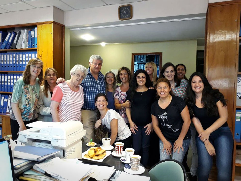 ¡Feliz día de la mujer! Especialmente a aquellas que integran la familia #PlastiandinoSA  #Mujer #SerMadre #DiadelaMujer