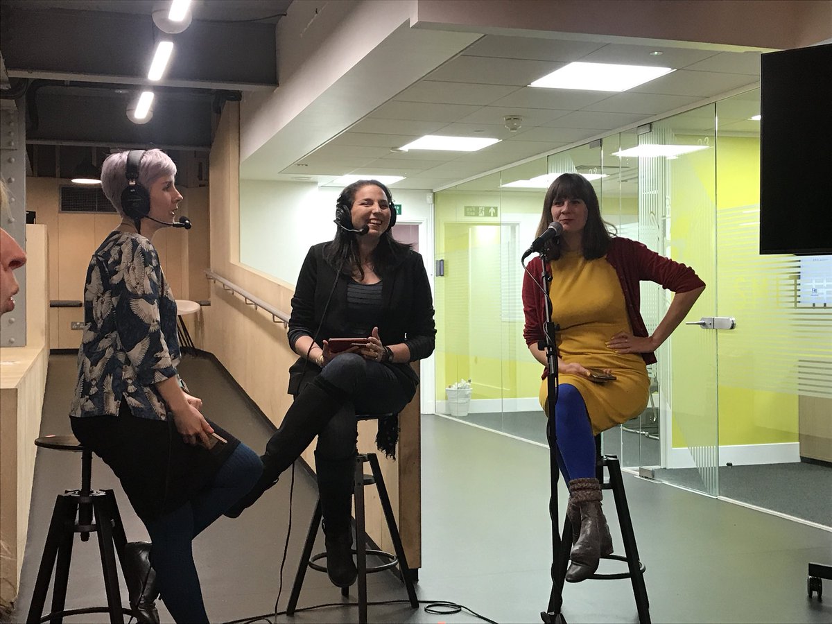 LucyMoss_28's tweet photo. Amazing evening with @TheSimplifiers for their podcast launch event! Such interesting listening #thesimplifiers #powerforpress https://t.co/CQrSH7M9Hl