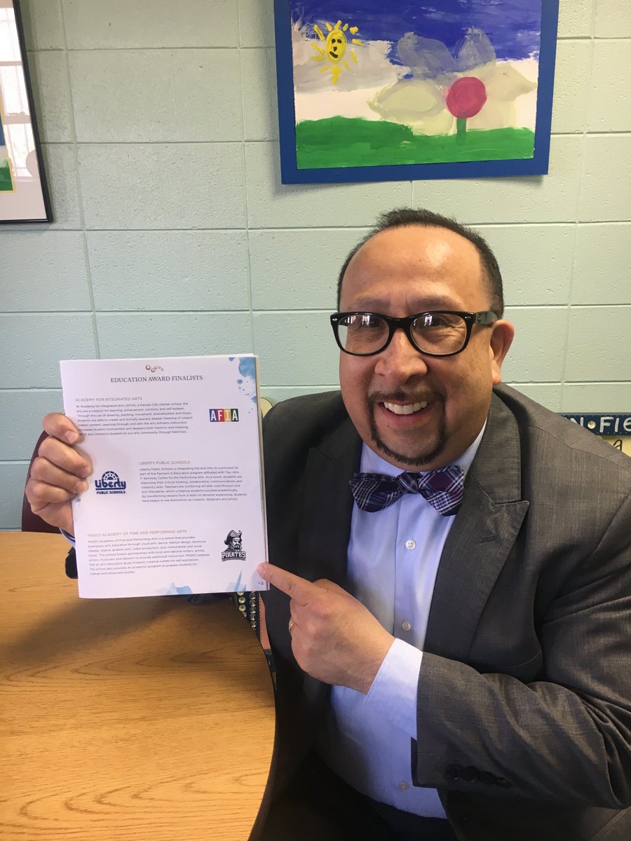 Johnfierro84's tweet photo. Congratulations to @PaseoAcademy for winning @ArtsKC Education Award for integration of the arts! https://t.co/8JiXGWtsh8