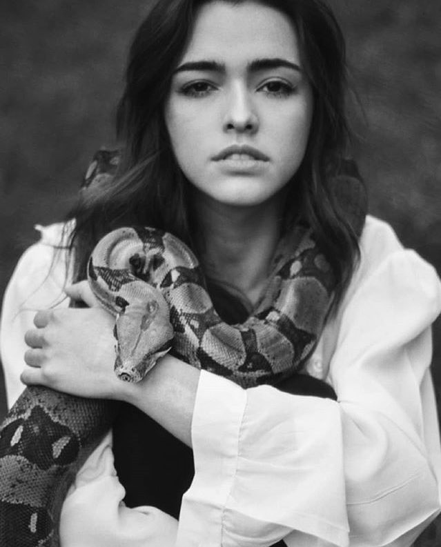 cloudmila's tweet photo. Happy International Women's Day to one of the most inspirational women I know. Lucía Vives (@VivesLucy). Thank you for being such an inspiration for me, ive learned things through you that I wouldve never known about if you hadnt spoken up. Also youre the shit 😉 https://t.co/m2g7Cl49ZI