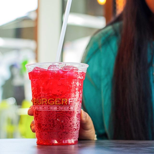 100+ delicious freestyle beverages to choose from! What's your favorite mix? #TryBurgerFi <a href="/ccfreestyle/">Coca-Cola Freestyle</a>