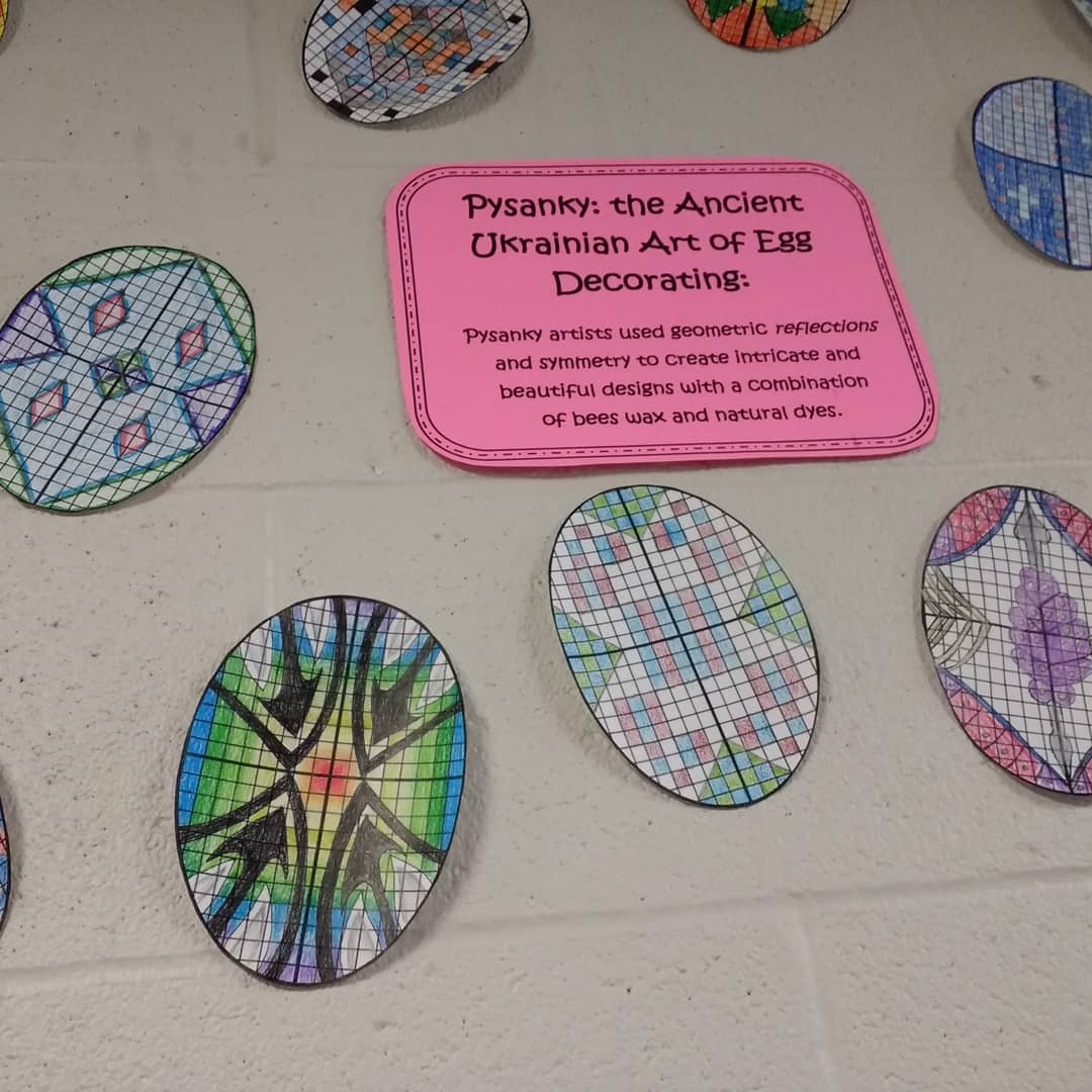 MVMSMiller6's tweet image. Pysanky Eggs: Ukrainian art of Egg Decorating using Reflections &amp;amp; Symmetry #tlap #mvmath8 #MathArt