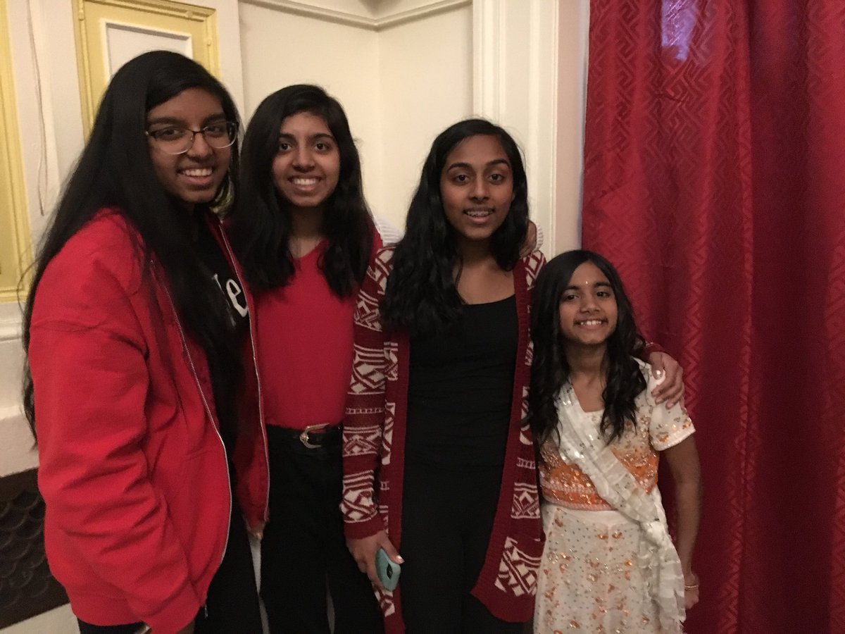RajdeepPaulus's tweet photo. Happy #internationalwomensday2018 #mybrownbeauties #desiprincess https://t.co/sA6CsUK73U