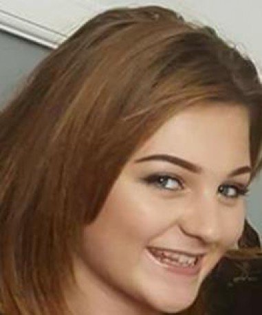 doglab's tweet photo. It takes 3.2 sec to RT and help find missingTegan Budd 15 years old  missing from Crawley #WestSussex since 5/3/18 call 116 000 with any info https://t.co/ZauVROvN88