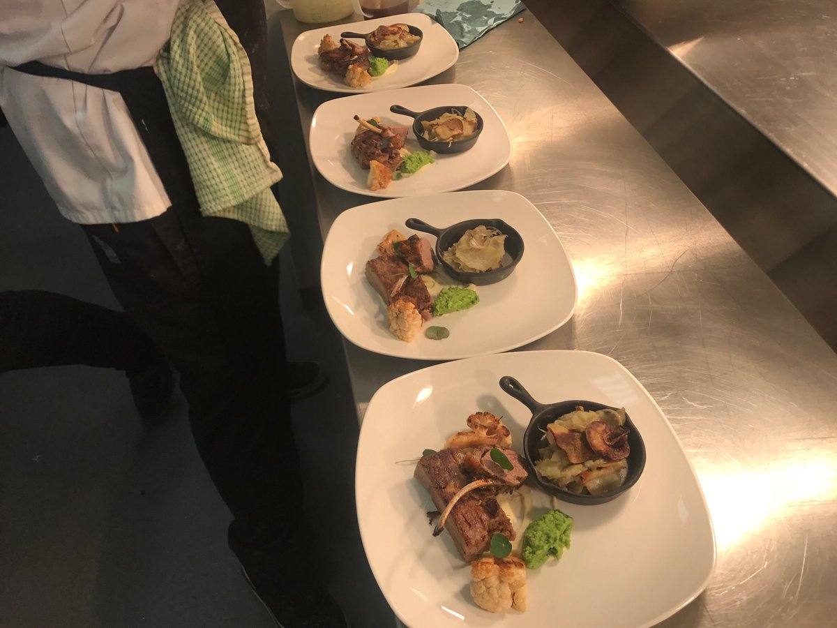 Bon appetite @CofGcollege lamb cutlet boulangere potatoes <a href="/WMccurrach/">Willie Mccurrach OBE FIH</a> <a href="/kwhett/">Kenneth Hett</a> <a href="/Sfagan25/">Sharon Fagan</a> <a href="/KevinMcCaffer12/">Chef Kevin McCafferty</a>