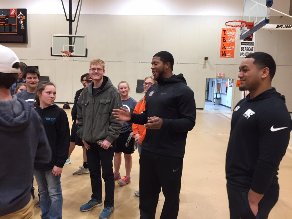 AgraHighSchool's tweet photo. OSU athletes working with Agra FCA members Wednesday night at McFarland Center!! Thanks to all those young men and women!! #GOPOKES!!!! https://t.co/WWIi77xPQv