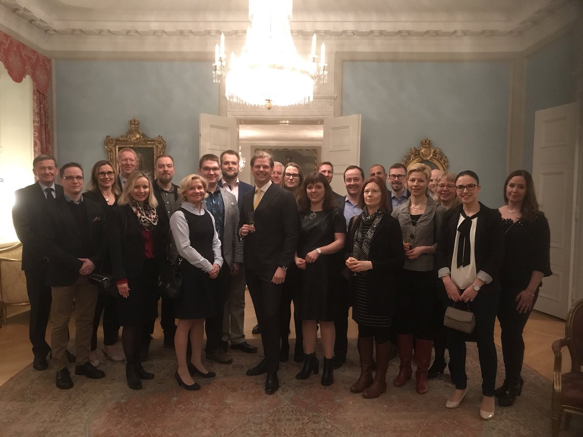 AndersAhnlid's tweet photo. Great pleasure to host successful Swedish growth company in workforce  management @QuinyxAB with CEO &amp; founder @erikfjellborg, its Finnish customers &amp; possible future customers at @SveAmbFI. Many interesting discussions on workforce management solutions! Thank you all for coming! https://t.co/6ZV6h2UlfH