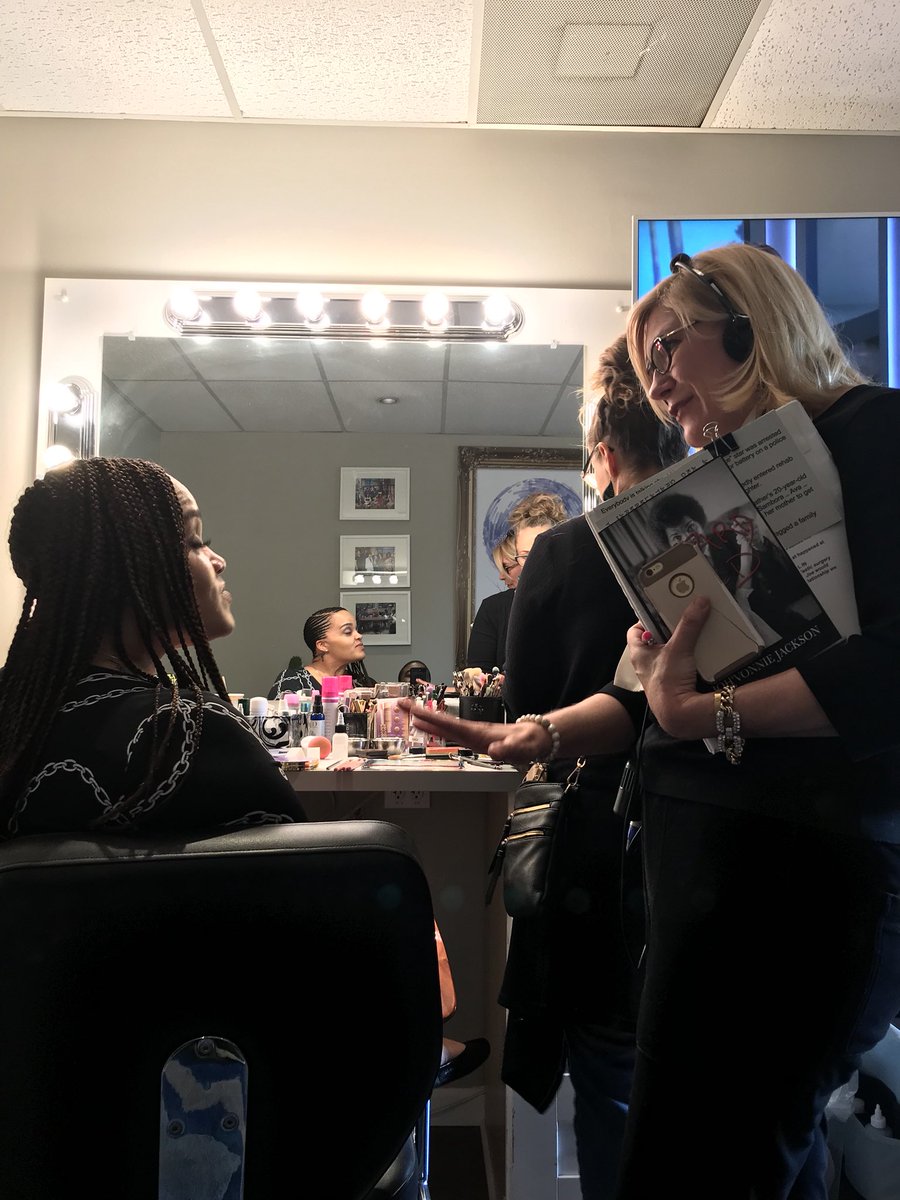 JNJJackson74's tweet photo. Getting camera ready ☺️!! So excited and ready for @TheTalkCBS!! Don’t forget to tune in #Friday 2pm ET/1pm PT. #EverybodyTalks #SpecialGuest #JohVonnieJackson #BastardChild https://t.co/wuxf5F09mm
