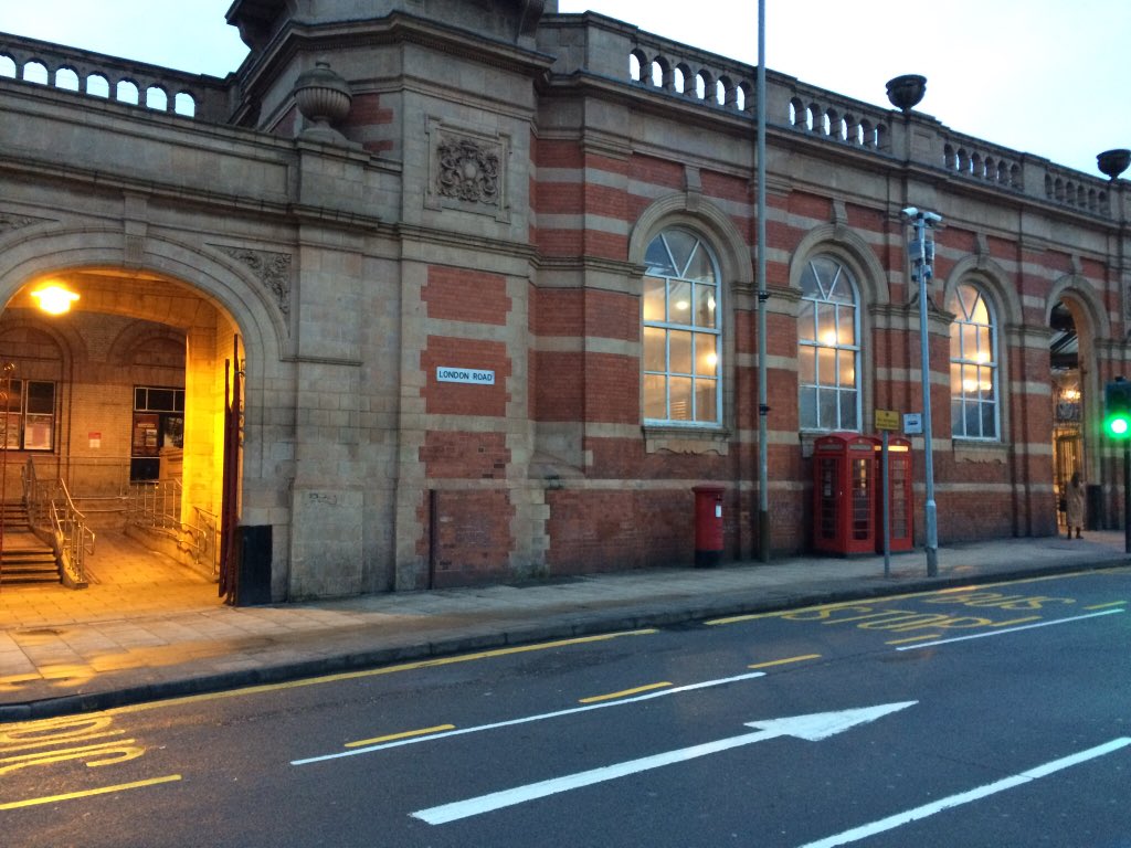 DR_tweetUK's tweet photo. #homeless4aweek I have found a quiet spot to settle down later tonight just behind the station in #Leicester it’s warm, Sheltered &amp; hopefully safe https://t.co/fnKrZmQeeU