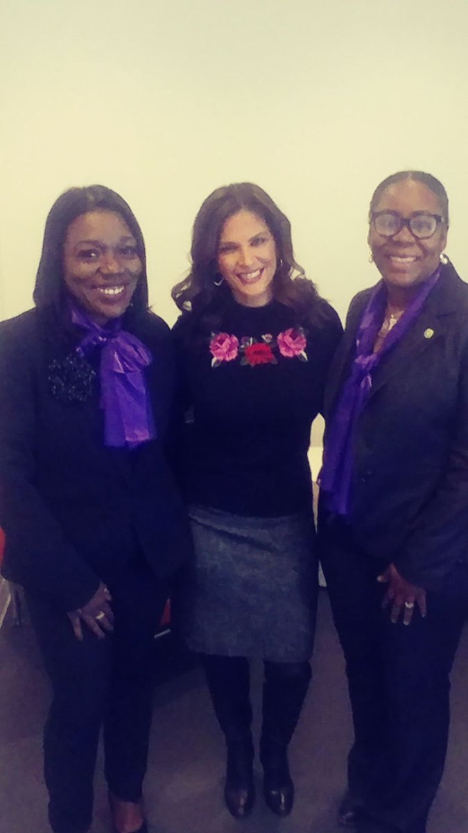 2018 Women's Conference #NYPDWomen #nypdpea #est1921
 PEA President Hansa Randall, 2ndVP Sheryce McCollough keynote speaker Darlene Rodriguez
