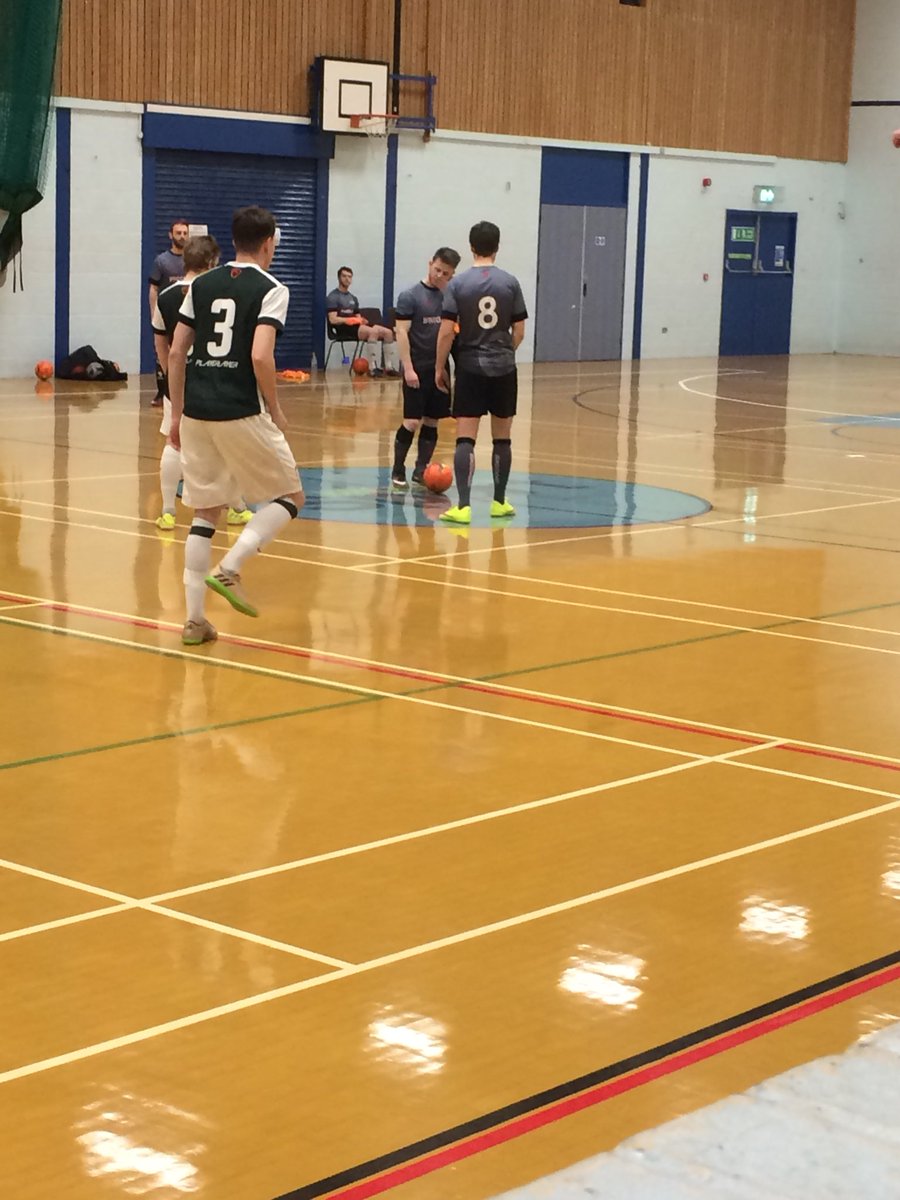 brookessport's tweet photo. Off and running for #TEAMBrookes Men’s Futsal 1sts Trophy R32 game at @brookessport. Nice crowd in for the boys first ‘true home’ game #letsgobrookes #wearebrookes #futsalcrazy https://t.co/e2RU3VV1Xh