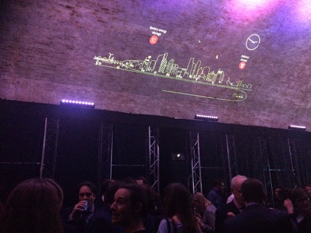 AlexJH77's tweet photo. Discussing the city of the future @jlluk transforming real estate event. #jlltransform https://t.co/1UANp0FIqw