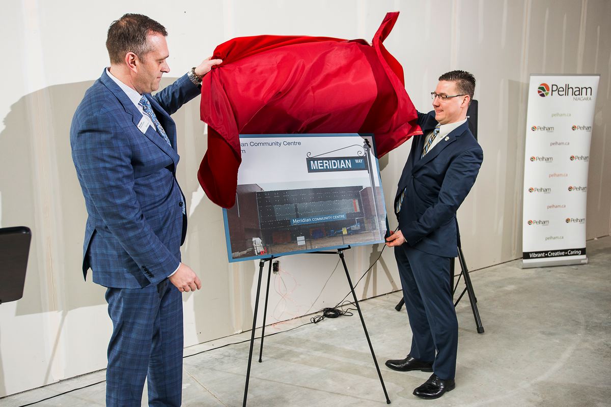 TownOfPelham's tweet photo. An amazing day celebrating @MeridianCU $1M dollar donation to the Community Centre, Pelham's place for moments that matter! https://t.co/cXiUmSkUFN #improvingpelham #pelhamwow https://t.co/JaIcBJl4O6 https://t.co/oqPji03hdA