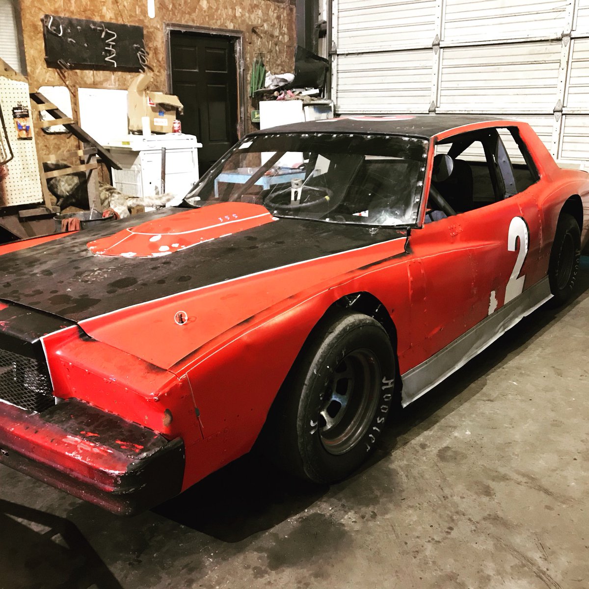 BadCompany80's tweet photo. About to be ready for paint!! #racecar #racing #race #becauseracecar #sbc #chevy #horsepower #roundtrack #roundtrackracing #shorttrack #shorttracknation #streetstock #proshocks #lucasoil #superclean #hoosier #asphaltroundtrack #chevrolet #montecarlo #350sbc #gofast https://t.co/7fx1eLzjnX