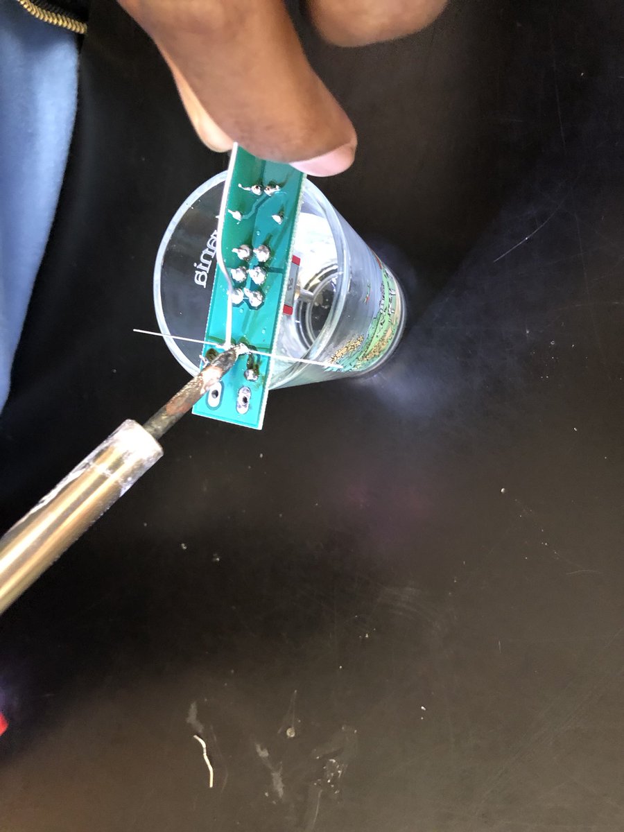 RichardYanku's tweet photo. @SciEduk8or Onward JYMS solderers ... https://t.co/8FfnCXSExM