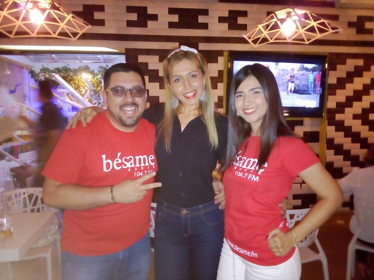 Alexroalocutor's tweet photo. #trinidadcasalatina #besameradio #DiaDeLaMujer https://t.co/hrPnC0vIWR