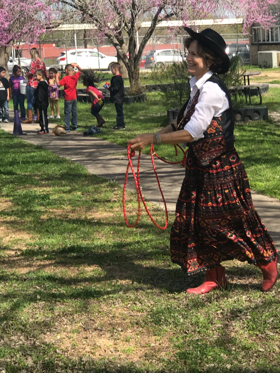 Look at one of our Kindergarten teachers showing her kids lassoing skills.  We celebrate “Armadilli” chili at CFE.  #CFESPROUD