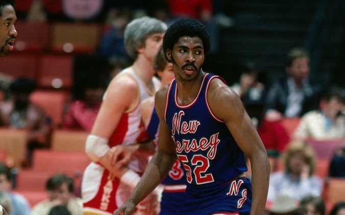 A happy birthday to the great Buck Williams!!! 