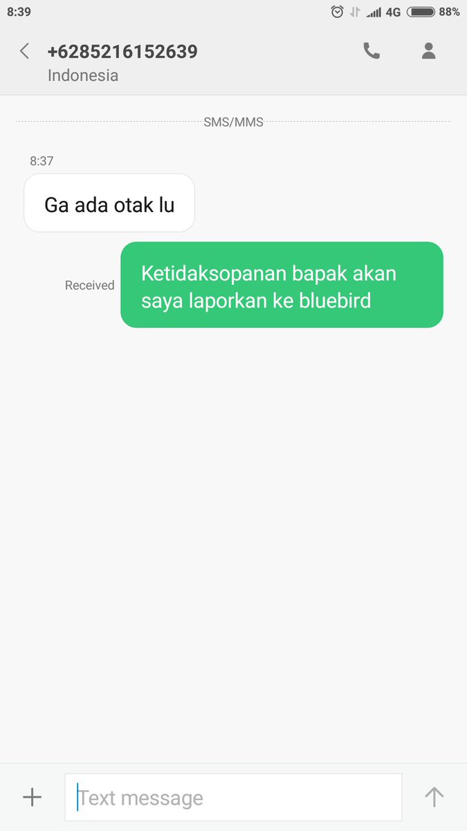 SiloSibin's tweet photo. Ujar seorang supir @Bluebirdgroup bernama Rusdi dengan No. Taxi J5361 setelah gue cancel orderannya yang gue lakukan lewat aplikasi @gojekindonesia. Ngerti sih dia kesel karena order di cancel, tp why the swearing? https://t.co/v7RYxstWqv