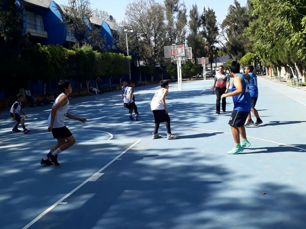 CelayaSIDEC's tweet image. #SidecEsDeporte

Grandes duelos se vivieron dentro de la 5 jornada del torneo de básquetbol @CelayaSIDEC #LIEC #CONDEBA #CONADEMS 🏀🏆🏀, el cual se realiza en la Deportiva MAV