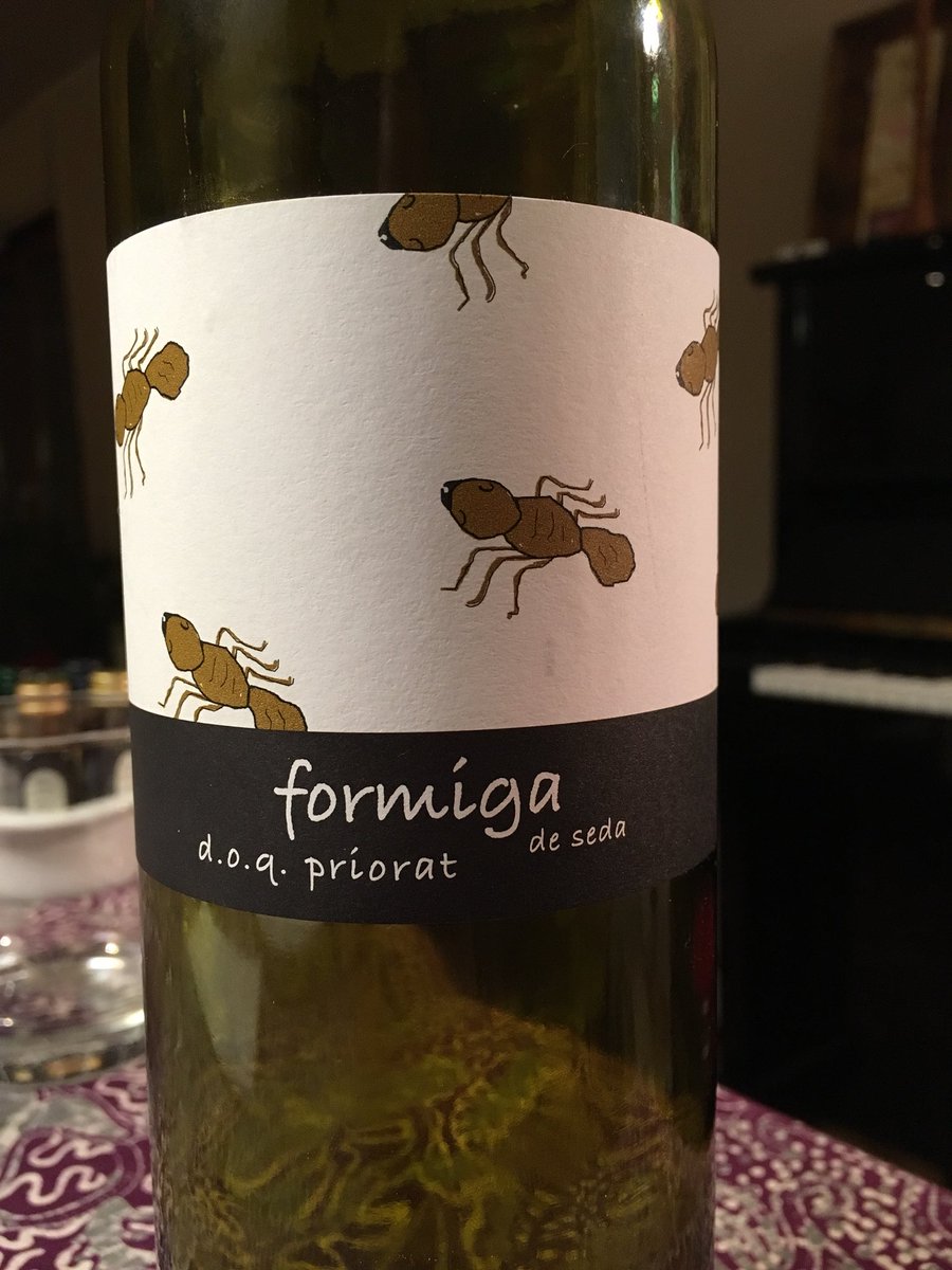 francesc_cerro's tweet photo. Avui sopar-cata amb un gran #SaintGeorges2011GrandCru, un formidable #FormigaDeSeda de @ClosGalena, i un clàssic #Pruno2015. https://t.co/304D5hMNFi