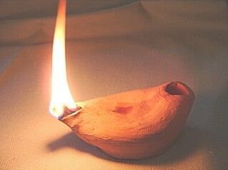 FromTheMystery's tweet photo. A daily reading from The New Message From God - The New Life - 7 - The Lamp - The New Message from God #ThursdayThoughts #ThursdayWisdom #ThursdayMotivation #ThursdaySpirituality #ThursdayBooks https://t.co/TPr1YTzIl2 https://t.co/mRehEUni0s