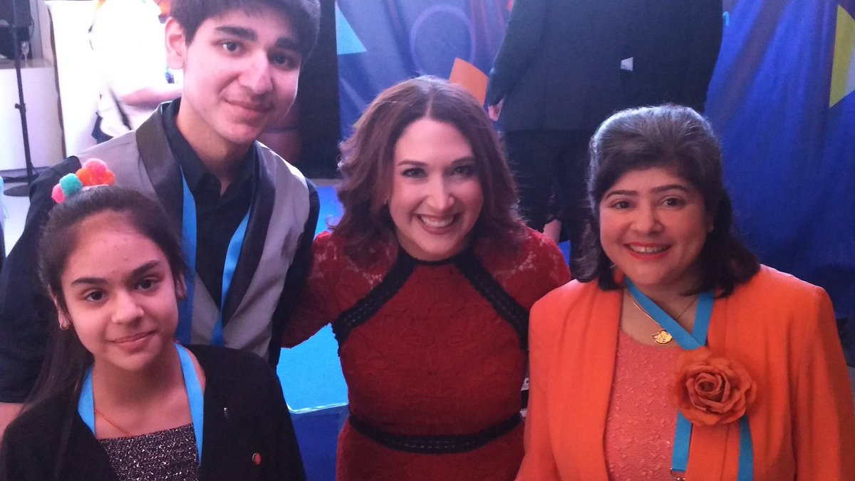 goobric's tweet photo. The Sharma family with Randi Zuckerberg at #TPA18 #TechPlaymakers Awards @Workshop4Me https://t.co/yC9K4BEMkO