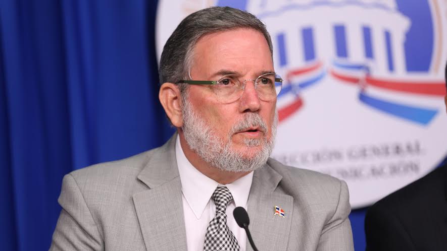 PeriodicoHoy's tweet photo. #PeriódicoHOY:  Rodríguez Marchena: Danilo es el único que garantiza permanencia PLD en el poder https://t.co/Vamq8syKM0 #ElPaísHOY https://t.co/JbsqOv6Y2m