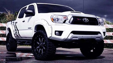 ClassicToyotaTX's tweet image. The Toyota Tacoma is the best-selling midsize pick up for a lot of reasons. One of those reasons is that Toyota went ahead and made the Safety Sense-P suite standard on all models. Take a look at what else is new with the #2018 #ToyotaTacoma. #classict ... classictoyotatyler.com/2018-toyota-ta…