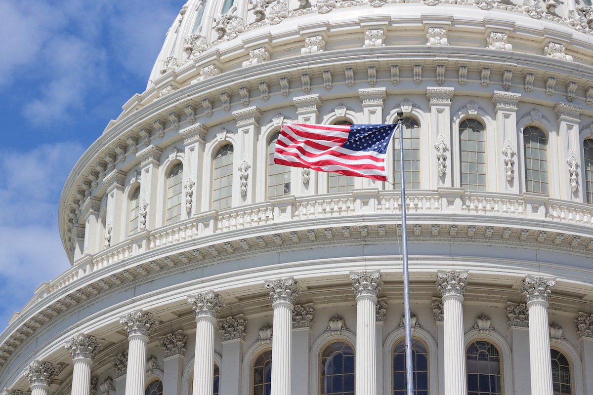 CoinDesk's tweet photo. Just In: US Congress to Discuss ICOs in Hearing Next Week https://t.co/cXJQmf0I9x https://t.co/SqZTpzRadR