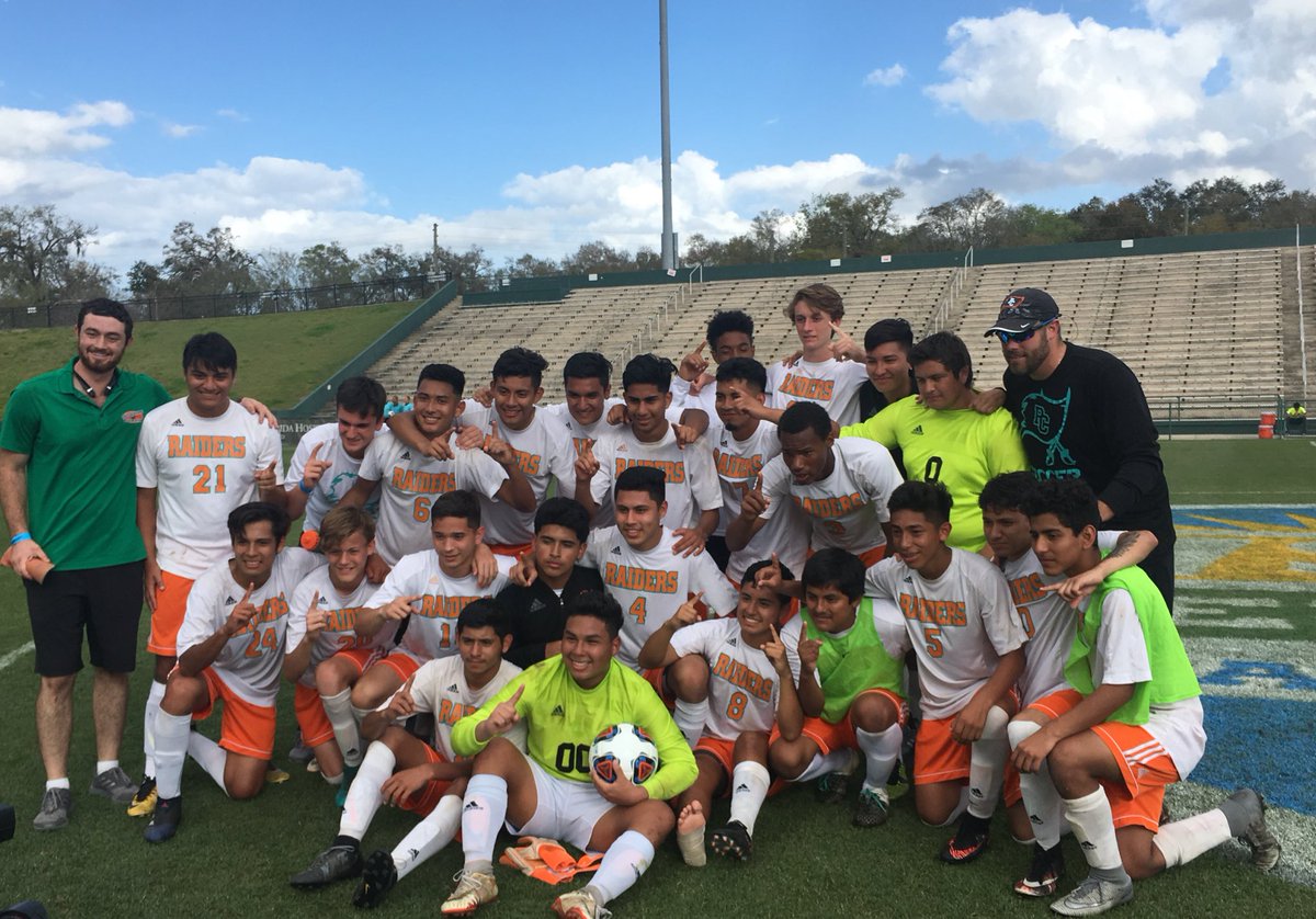 HCPSArea6's tweet photo. #TBT to PCHS ⚽️🥅 team @athletics_pchs. The boys brought home the 5A state soccer championship title in a nail biting game against Miami Beach that ended in overtime periods and a final penalty kick. #GoRaiderNation - celebrating a title you haven’t seen since 1982! https://t.co/TD7LnOEmyZ