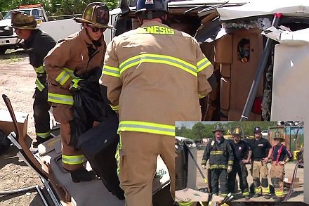 FDICevent's tweet photo. {Video} Training Minutes: Overturned Hoarder Vehicle with Entrapment https://t.co/bTDiEMtCYn 
 #firetraining #firefighter https://t.co/AGvBhMTOEc