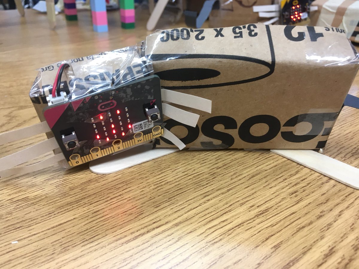 MLaPeareGEDSB's tweet image. Our amazing @microbit_edu micro pets. Dogs, cats, bunnies, birds, robots and snakes. #CanCodeToLearn #cancodes @FCLEdu @GEDSB21C