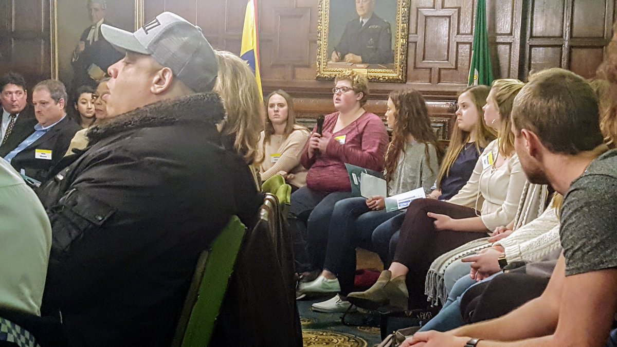 KeeleGlobalEd's tweet image. Our Ball State and UNCW students got involved in tonight's debate #staffsPCCBigDebate