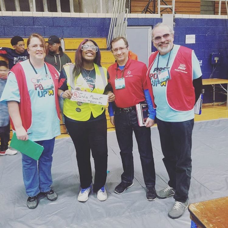 FRC94's tweet photo. Happy #InternationalWomensDay !! Here are some pictures of a few of our female ninetyfouriors being amazing! https://t.co/C30RohlG1E