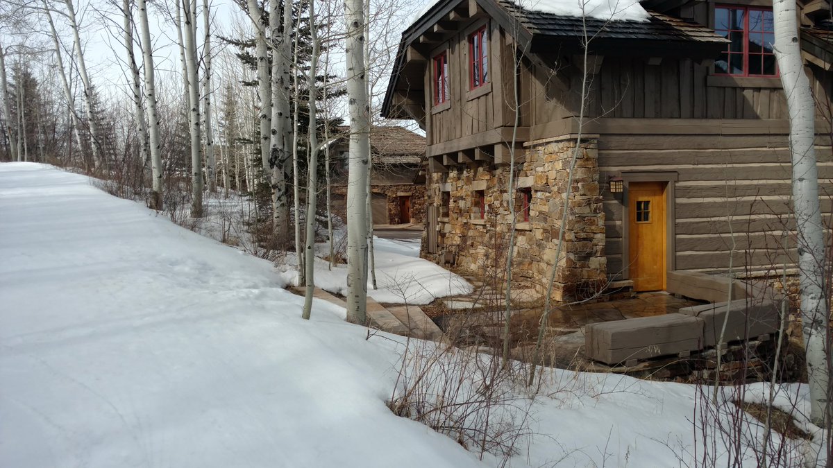 OwnBeaverCreek's tweet photo. Outstanding #ski in-ski out at 55 Goshawk @beavercreekmtn. Gorgeous listing at $5.495m. 5 bedrooms, 5.5 baths.The views are spectacular! https://t.co/10Z4V15X6P