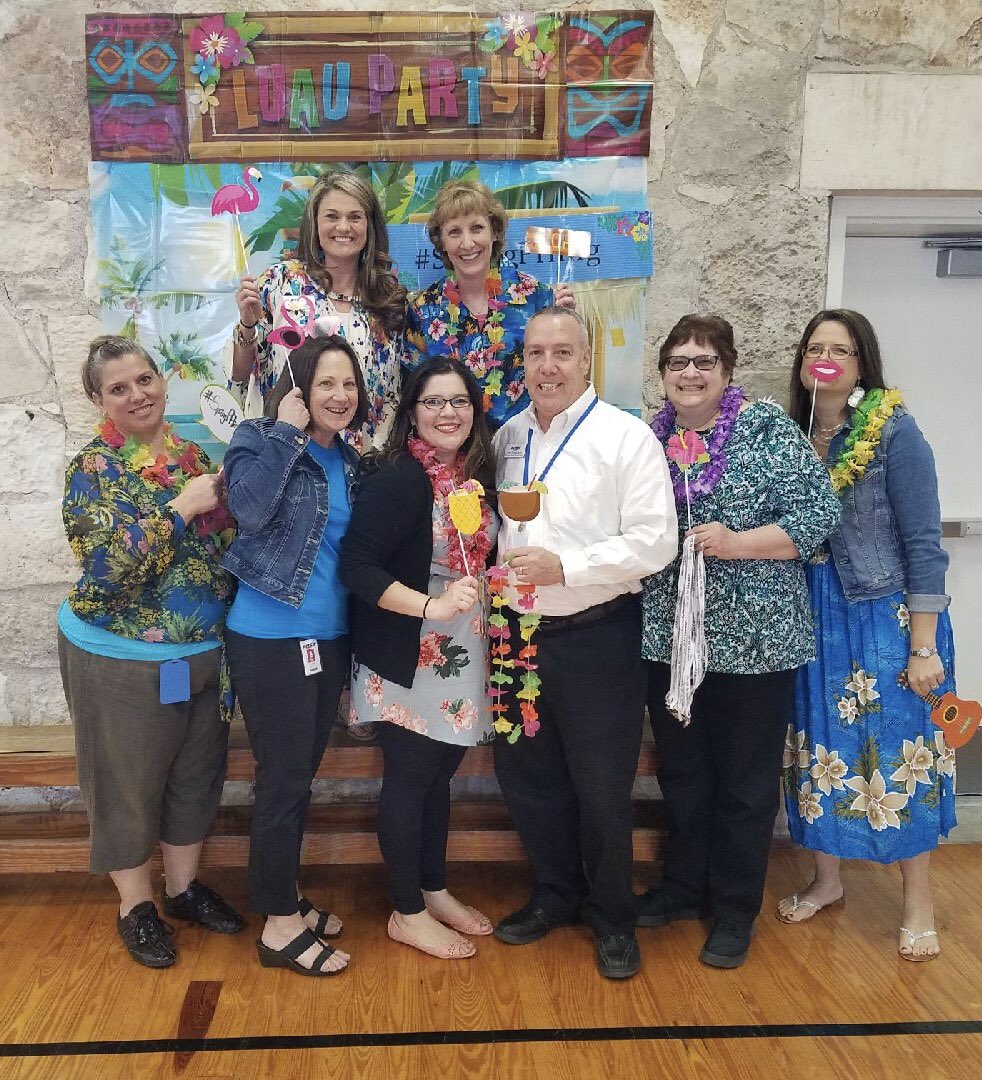 StaciT41's tweet image. The Instructional Technology Team having fun at the Spring Fling. Join us at the Rock Gym for some fun! #springpfling @pfisdit @pfisd