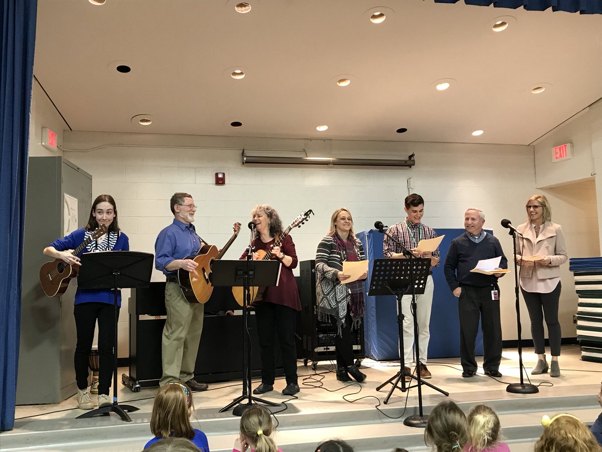 MaryHillberry's tweet photo. Lone Pine staff rock a packed house at Arts, Beats, &amp; Treats! @LonePineSchool @bhschools https://t.co/W8lxMUvTBC