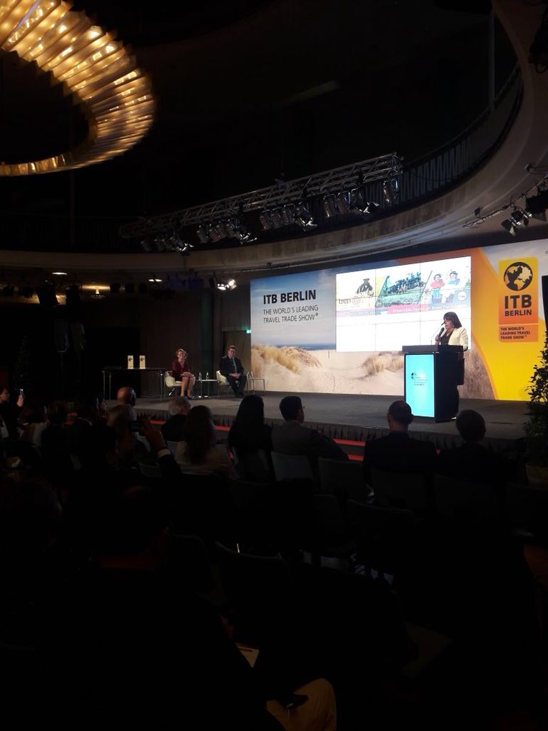 ITB_Berlin's tweet photo. Congratulations @TrenEcuador for the First To Do Award of the evening at the "Palais am Funkturm"! #itbberlin https://t.co/2bsTJOoeId