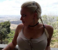Guys, please help reach my goal - Help me get enough money for endometriosis surgery https://t.co/S3jXlzxwQy